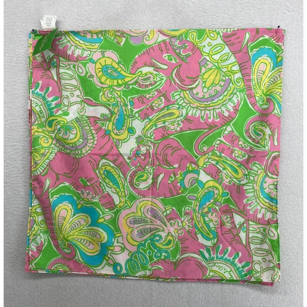 LILLY PULITZER Set of 4 Napkins Chin Chin Elephant Paisley Print Green 20x20